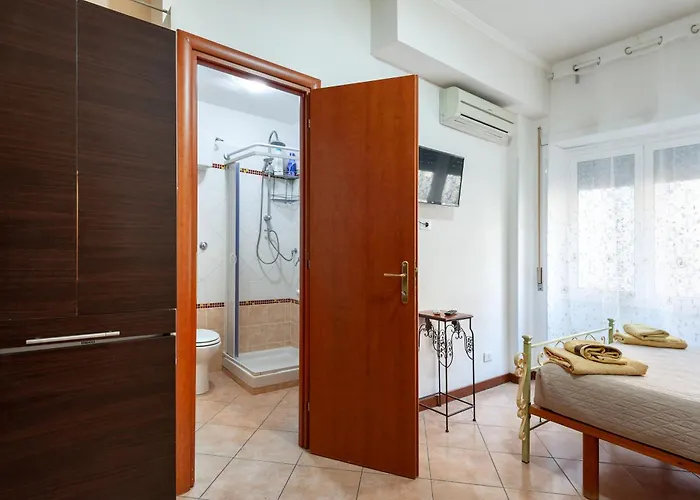 ゲストハウス Vatican Mami ローマ